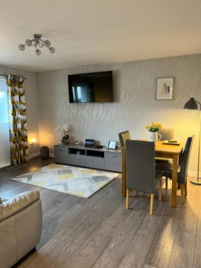 Modern 2 Bed Apartment